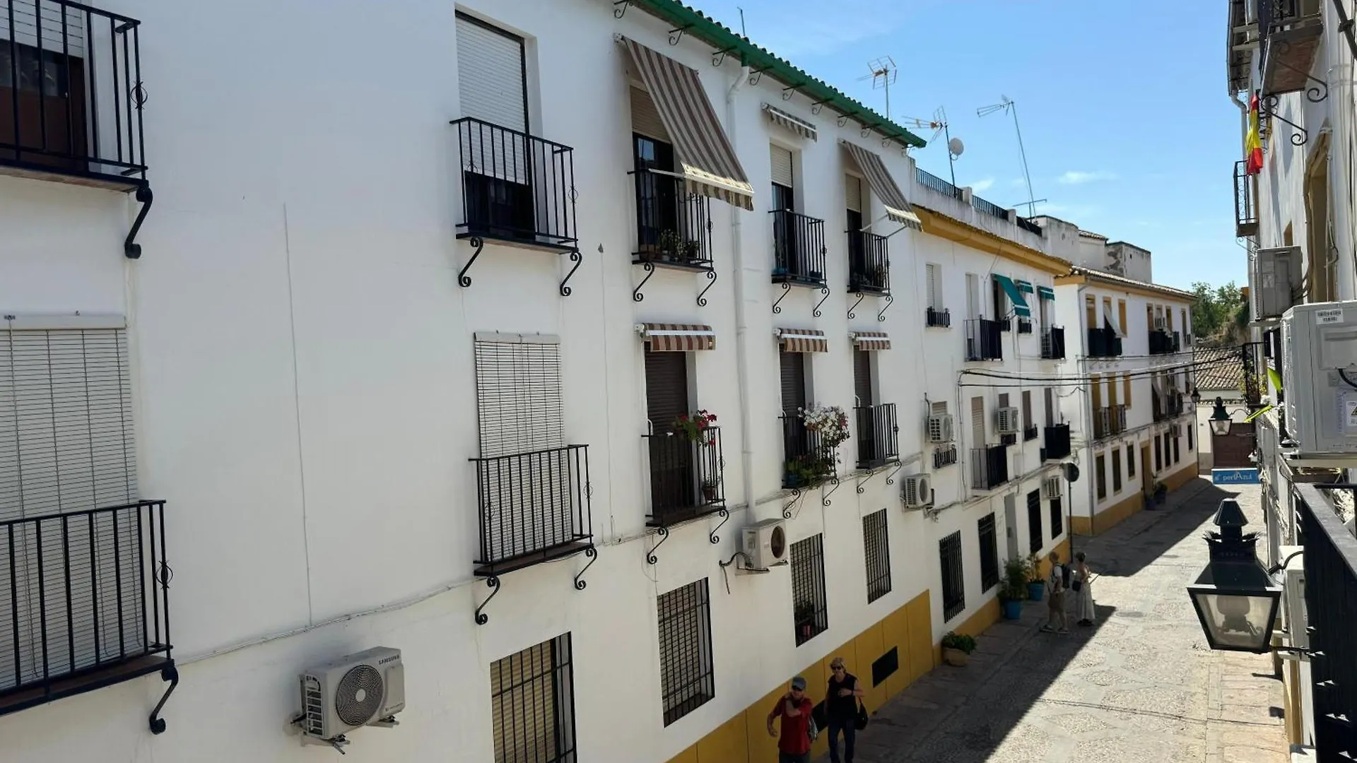 Balcon De Los Patios Con Parking 코르도바 0*,