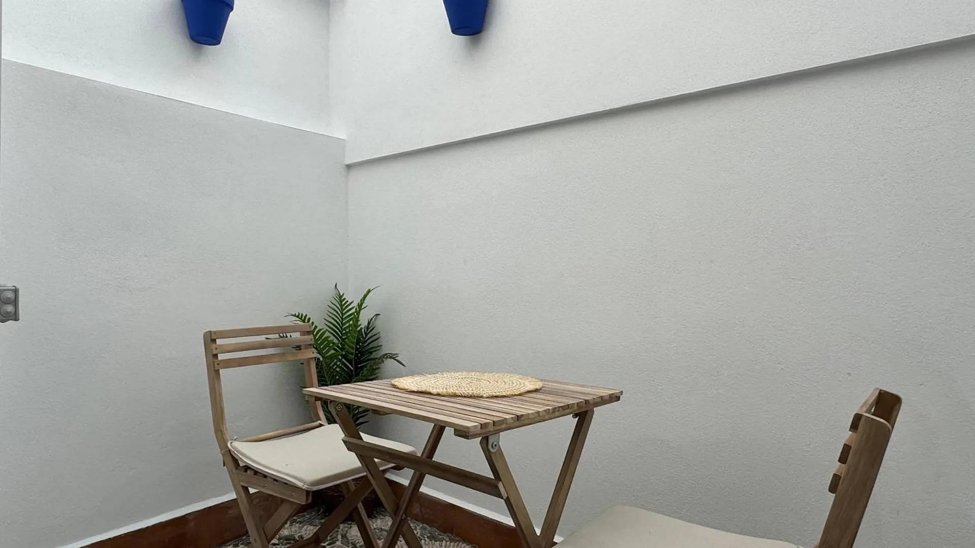 Balcon De Los Patios Con Parking 코르도바 0*,